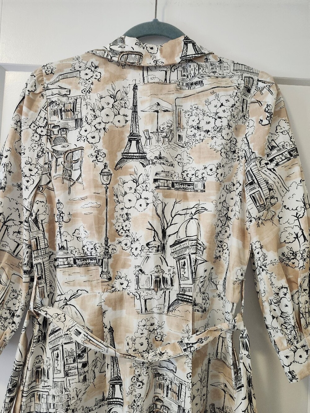Karl Lagerfeld Beige & White Paris Print Cotton Wrap Dress with Belt